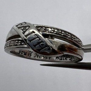 925 STERLING SILVER RING WITH COLORLESS SAPPHIRE  SIZE 7